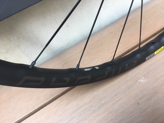 MAVIC ALLROAD ELITE DISC グラベル