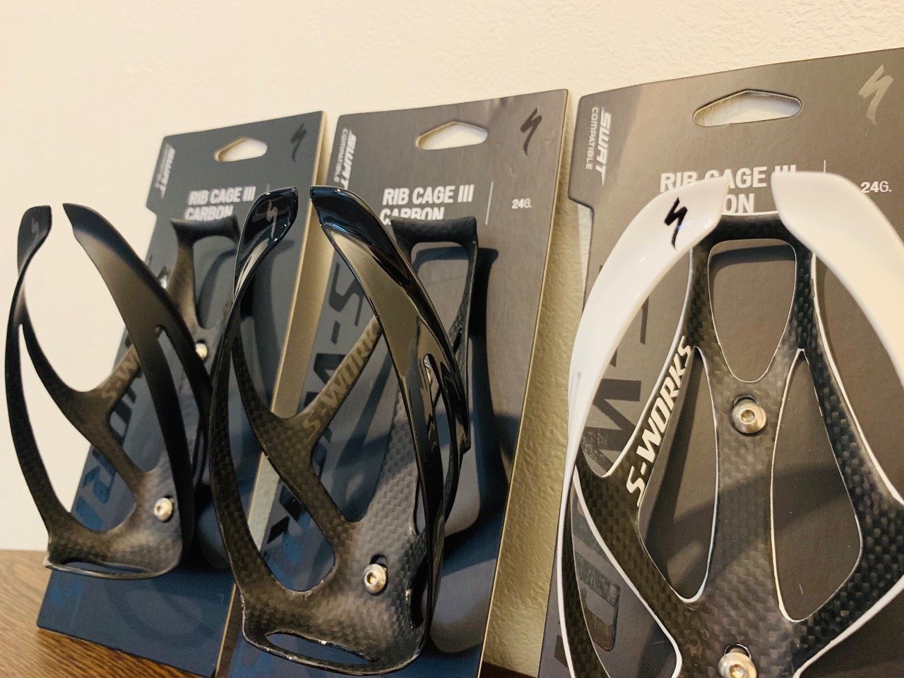 S-WORKS CARBON RIB CAGE III マットブラック 2個 SPECIALIZED