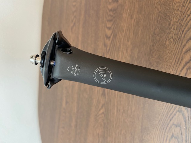 ROVAL ALPINIST CARBON POST アルピニスト　シートポスト