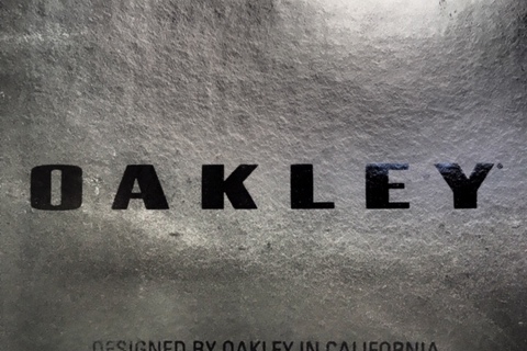 OAKLEY 各種アイウェアが入荷しました！！