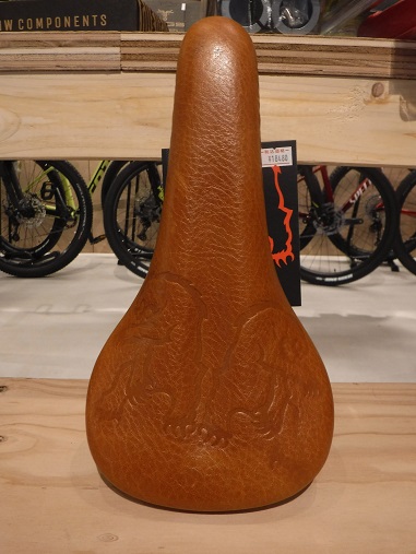 CHROMAG ブラウンサドル TRAILMASTER