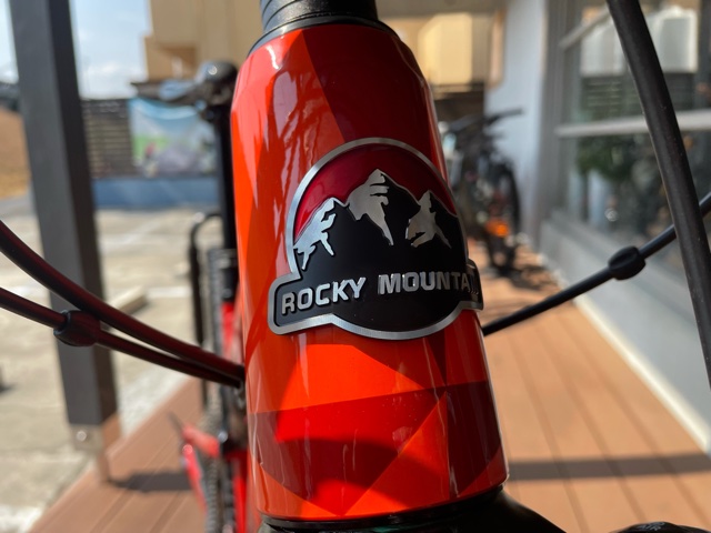 話題のダウンカントリーバイク！！ROCKYMONTAIN ELEMENT A30 sizeM