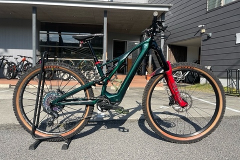 SPECIALIZED!!TURBO LEVO SL COMP CARBONをカスタムさせていただきました!!