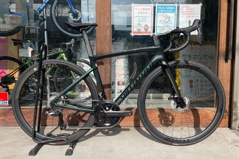 久しぶりにTARMACが入荷！！SPECIALIZED TARMAC SL7 EXPERT！！
