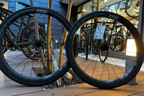 お買い得ホイール　ZIPP 303 FIRECREST