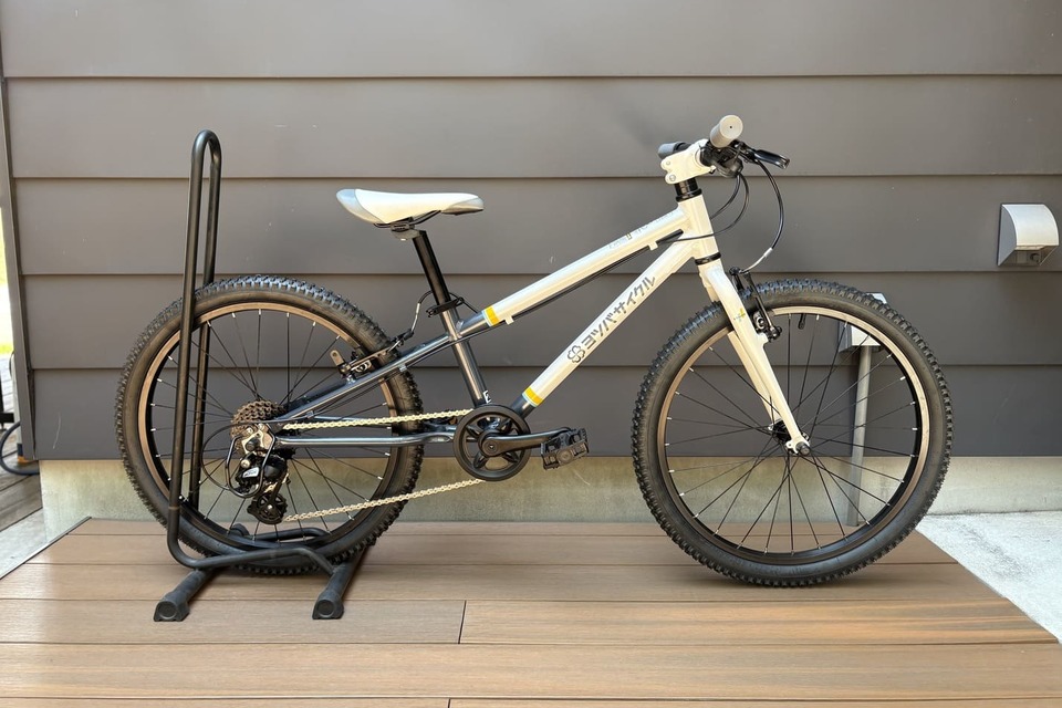 ZERO STRIPE 8S 22 | キッズバイク | 取扱車種 | cycle shop Freedom