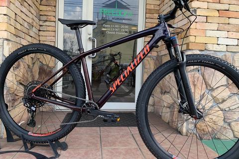 なんじゃいこのカラーリングは！？EPIC HT COMP