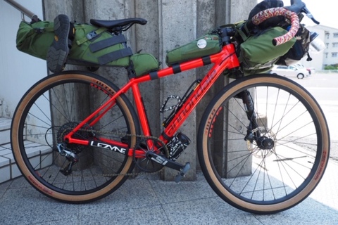 バイクパッキングでソロキャンプしてきました(^^)